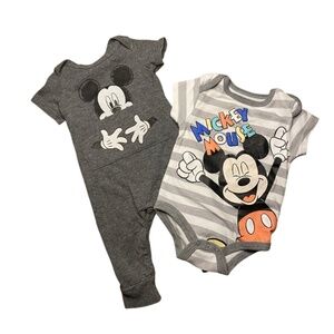 disney baby mickey mouse sleeper and bodysuit set 3-6 months